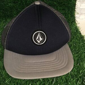 Volcom Full Stone Men's Mesh Snapback Hat.